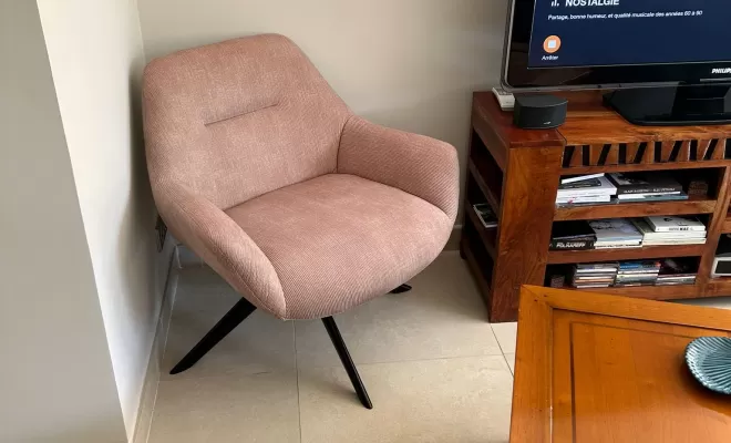 Agrémentez votre salon avec des fauteuils individuels chez SRL MEUBLES STYLE-DECOR, Comines-Warneton, SRL MEUBLES STYLE-DECOR
